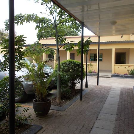 Cozy Lodge Lusaka Extérieur photo